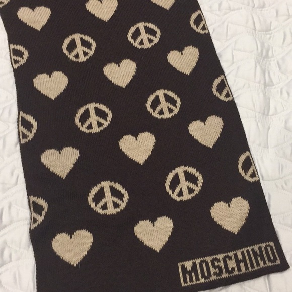 Moschino authentic scarf reversible - Picture 2 of 5